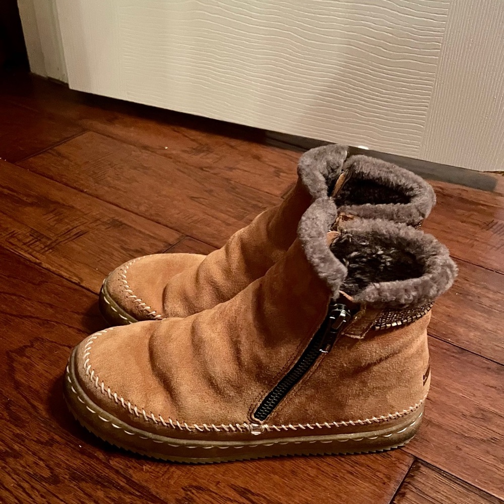 Walkabout Ankle Boot - image 3